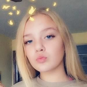 Meet your Posher, Savannah